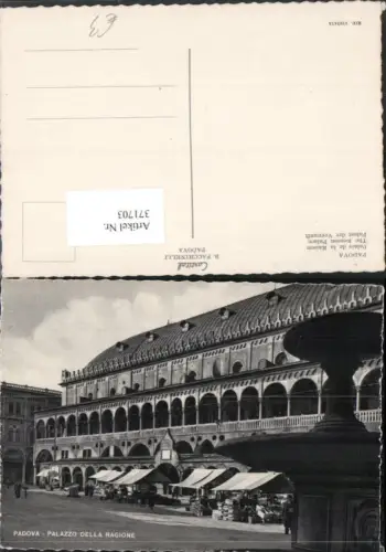 371703,Veneto Padova Palazo della Ragione Palast Arkaden Brunnen