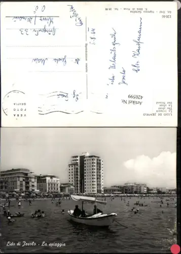 420599,Veneto Venezia Lido di Jesolo La spiaggia Strand Strandleben Boot
