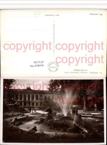 473156,Veneto Vicenza Giardino Valmarana Salvi ora del Comune Brunnen