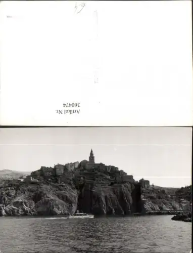 360474,Foto AK Croatia Crikvenica Teilansicht Steilküste Klippe