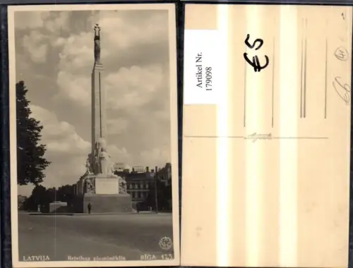 179098,Lettland Riga Latvija Brivibas piemineklis Säule