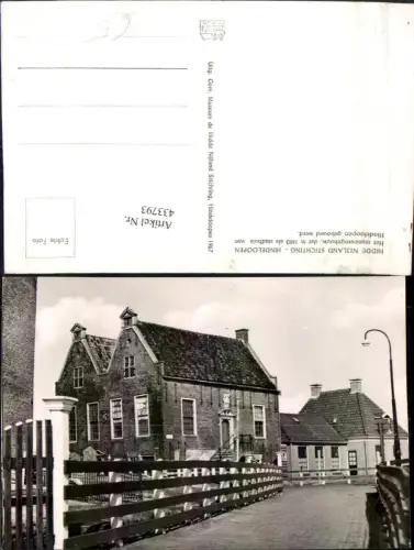 433793,Netherlands Hindeloopen Het museumgebouw Gebäude