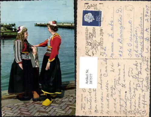 387577,Netherlands Holland Marken Frauen in Holländischer Tracht