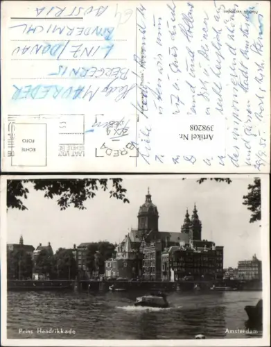 398208,Netherlands Amsterdam Prins Hendrikkade Teilansicht Motorboot