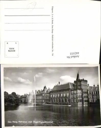 442555,Netherlands Den Haag Hofvijver met Regeringsgebouwen Fontäne