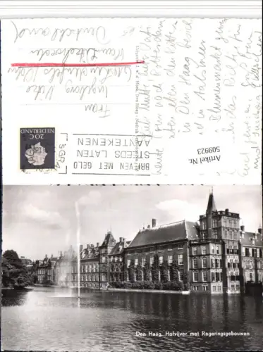 509923,Netherlands Den Haag Hofvijver met Regeringsgebouwen Fontäne