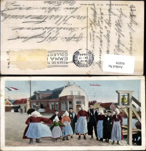 91079,Volendam Edam-Volendam Ansicht Hafen m. Personen in Tracht 1932