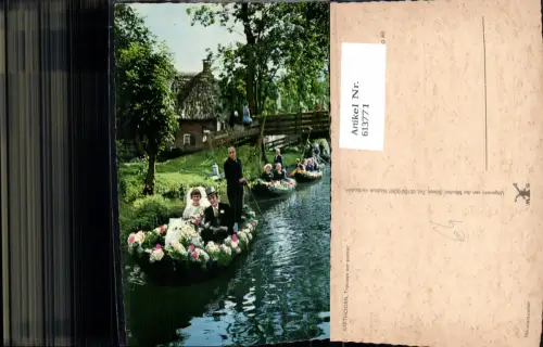 613771,Giethoorn Trouwen per punter Hochzeitspaar Paar Boot Netherlands