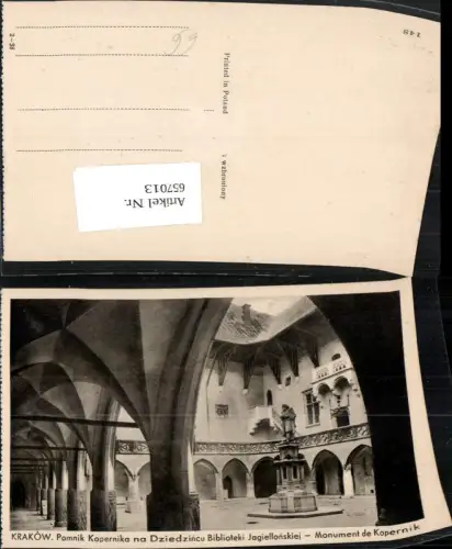 657013,Krakow Krakau Kopernika na Dziedzincu Biblioteki Jagiellonskiej Poland