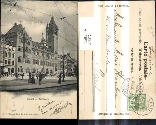 207272,Basel Rathaus Personen i. Vordergrund