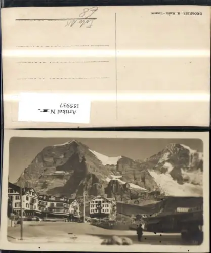 155937,Foto Ak Kleine Scheidegg Jungfrau Grindelwald Lauterbrunnen Bahnstation Hotel Ansicht m. Mann Kt Bern