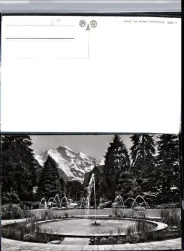 309520,Interlaken Kursaal Garten Springbrunnen m. Jungfrau Bergkulisse Kt Bern