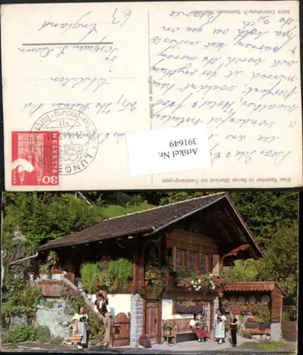391649,Alter Speicher im Berner Oberland m. Trachtengruppe Kt Bern