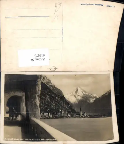 619673,Foto Ak Axenstrasse m. Flüelen u. Bristenstock Kutsche