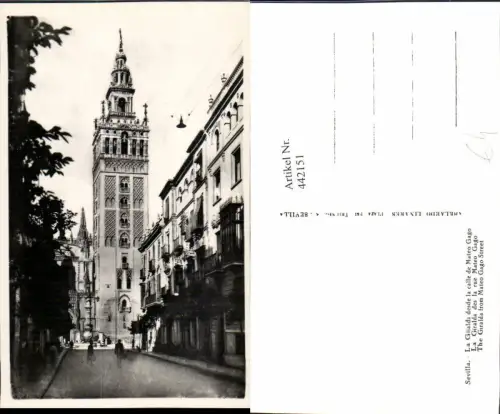 442151,Spain Sevilla The Giralda from Mateo Gago Street Straßenansicht Turm