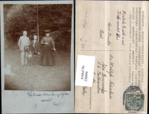 230494,Schönhengstgau Hrebecsko b. Mährisch Trübau Moravska Trebova Foto Frau u. Mann m. Kind Hut Schirm Hund