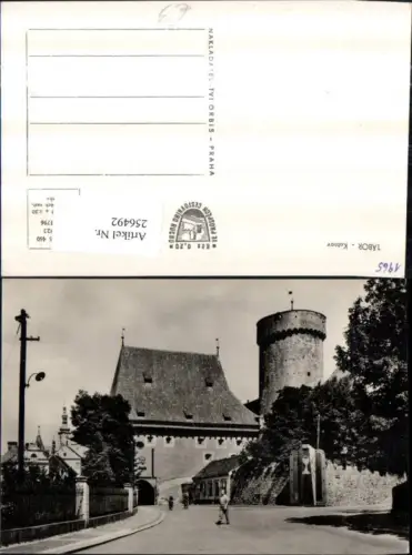 256492,Tabor Kotnov Burg Turm Straßenansicht