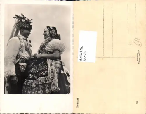 582505,Foto Ak Sardicane Tracht Paar Volkstypen Czech Republic