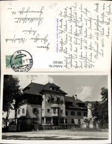 580305,Foto Ak Bruck a. d. Mur Hubertushof u. Kriegerdenkmal