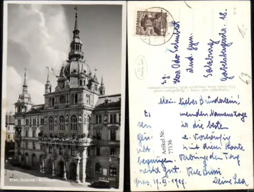 77136,Graz Rathaus Mittelbau Detailansicht