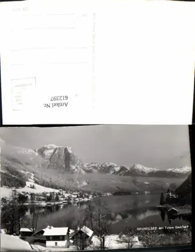 612397,Foto Ak Grundlsee m. Totem Gebirge Winteransicht