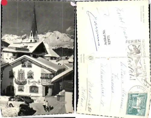 92971,Seefeld in Tirol Marktplatz Gasthaus Oldtimer Leute VW Käfer