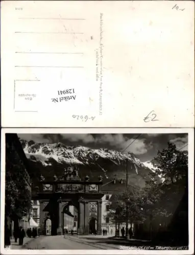 128941,Innsbruck Triumphpforte Strassenpartie