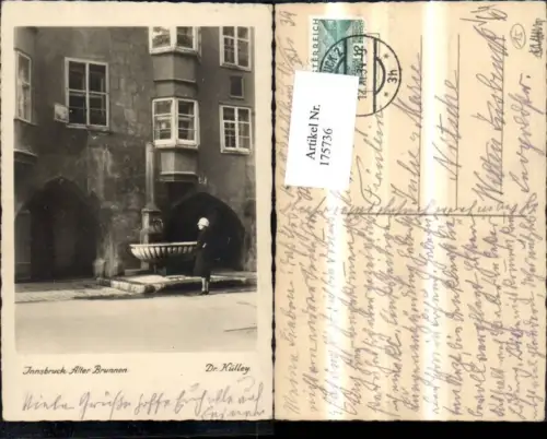 175736,Innsbruck Foto Ak Alter Brunnen m. Frau Hut pub Dr. Külley