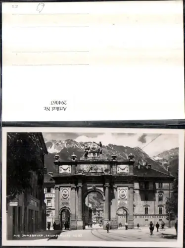 294067,Innsbruck Triumpfpforte Straßenansicht Bergkulisse