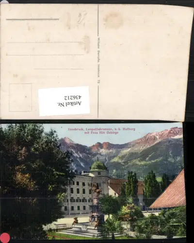 436212,Innsbruck Leopoldsbrunnen Hofburg m. Frau Hitt Bergkulisse pub Wilhelm Stempfle