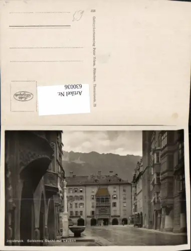 630036,Foto Ak Innsbruck Goldenes Dachl m. Lauben Brunnen