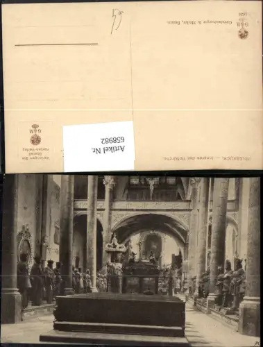 658982,Innsbruck Inneres d. Hofkirche Ritter Rüstung