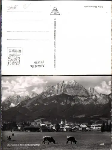 273879,St. Johann in Tirol Totale m. Kaisergebirge Bergkulisse