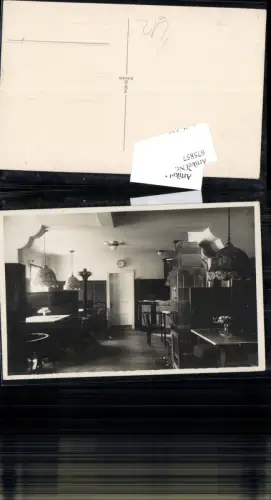 675857,Foto-AK Interieur Stube Uhr Ofen Lampe St. Johann in Tirol Atelier Hahn