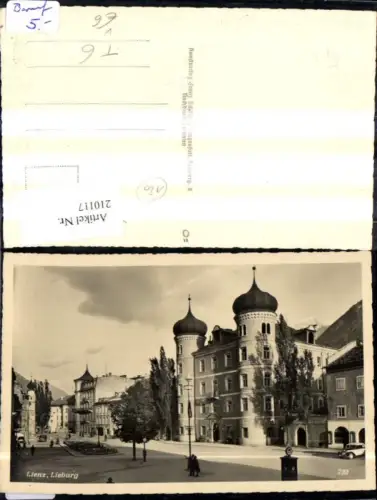 210117,Lienz Lieburg Platzansicht m. Personen Automobil pub Franz Schilcher 722