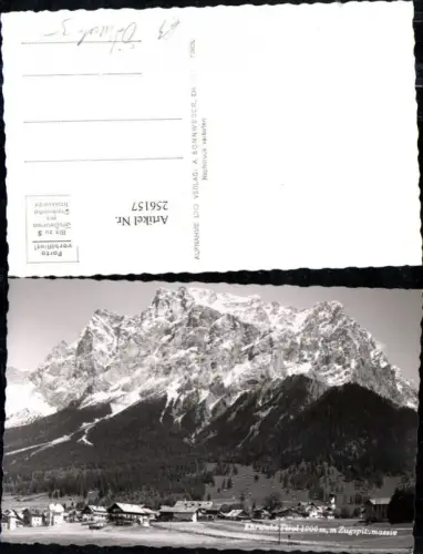 256157,Ehrwald in Tirol Teilansicht m. Zugspitzmassiv Bergkulisse
