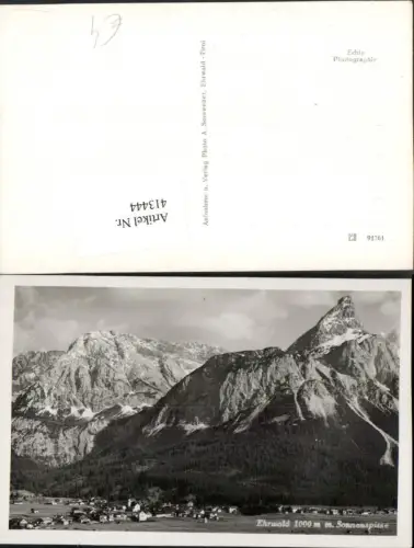 413444,Ehrwald Totale m. Sonnenspitze Bergkulisse