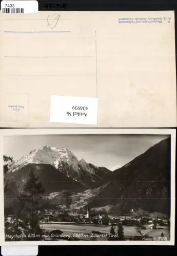436939,Mayrhofen Totale m. Grünberg Bergkulisse