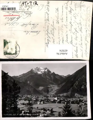 437074,Mayrhofen Totale m. Grünberg Bergkulisse