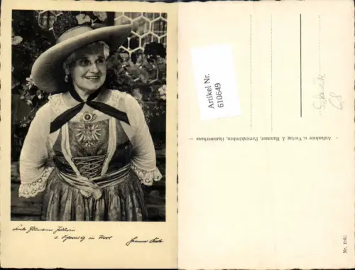 610649,Jodlerin aus Scharnitz in Tirol Tracht Jodeln Lena Ellmann