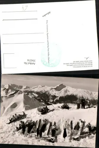 354274,Kleinwalsertal Kanzelwand b. Mittelberg Bergkulisse Skifahrer
