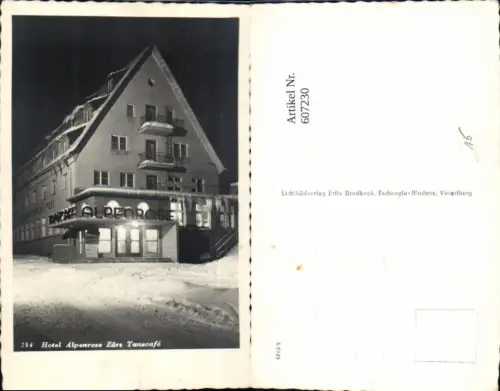 607230,Foto Ak Hotel Alpenrose Zürs Arlberg Tanzcafe Winteransicht b. Nacht