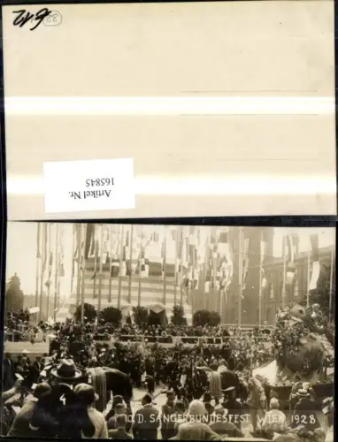 165845,Wien 1 Foto Ak 10 Dt Sängerbundfest Personen Fahnen Pferde Umzug 1928