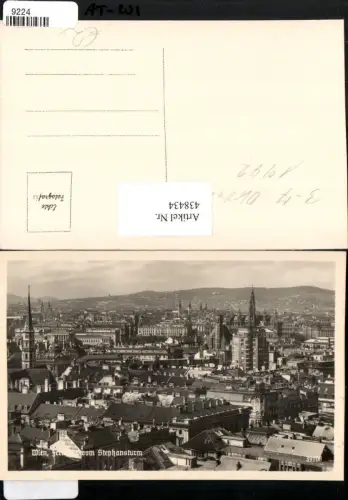 438434,Wien Innere Stadt Teilansicht vom Stephansturm