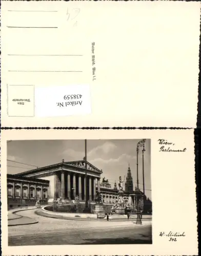 438559,Wien Innere Stadt Parlament Gebäude Brunnen pub W. Mihich 342
