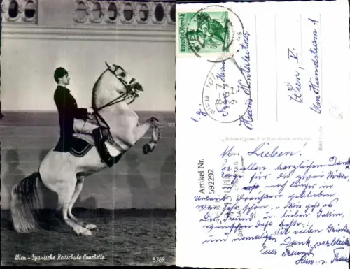 592292,Foto Ak Wien Innere Stadt Spanische Reitschule Courbette Lippizaner Pferd Vienna