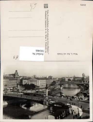 592466,Foto Ak Wien Innere Stadt Kai m. Urania Brücke Vienna
