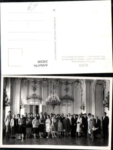 248208,Wien Hietzing Schloss Schönbrunn Innenansicht Personen Gruppenfoto