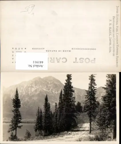 441911,Alberta Jasper National Park Pyramid Mount Bergkulisse