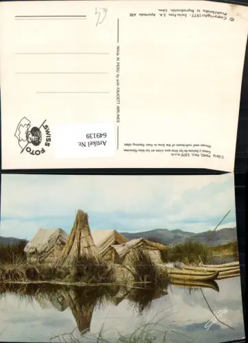 649139,Puno Peru Casas y balsas de los Uros que viven en las islas flotantes Boote Hausboote